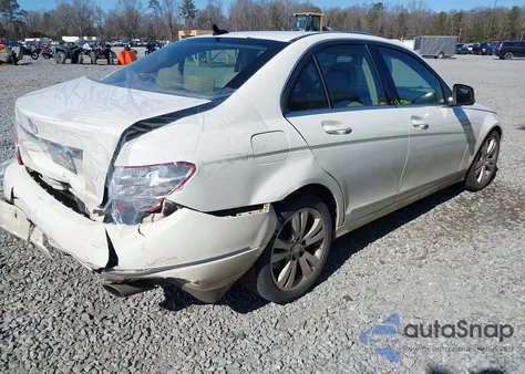 2009 Mercedes-Benz C 300 Luxury/Sport from USA, damaged, VIN WDDGF54X39R046664